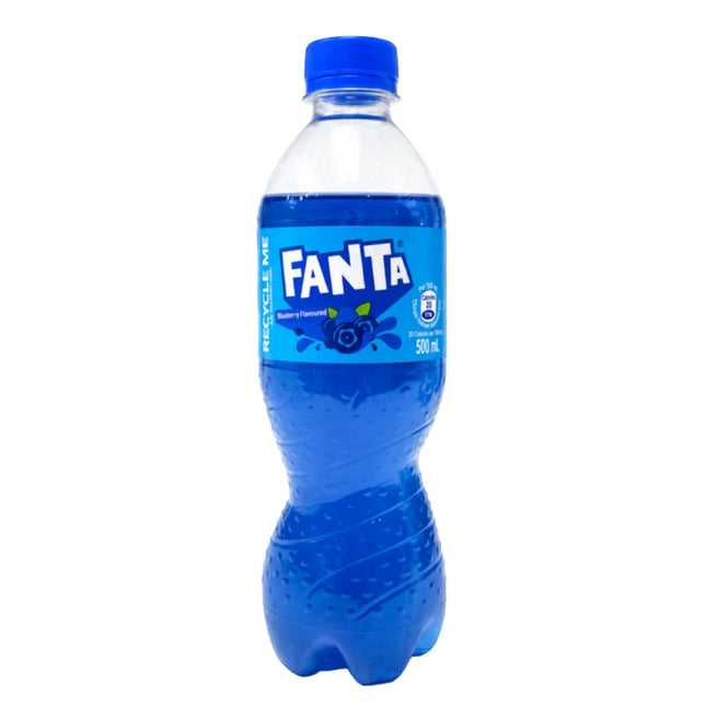 Blueberry-flavored Fanta soda in a 500ml bottle from Mijn winkel, showing the vibrant blue beverage in the image.