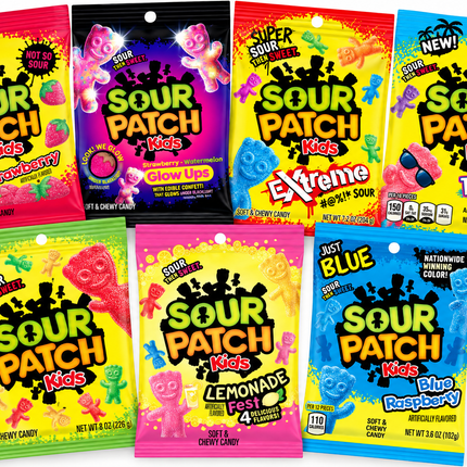 Colorful Sour Patch Kids candy bundle from Mijn winkel, featuring assorted fruity gummy candies in a vibrant display.