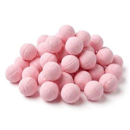 Sour strawberry-flavored Rocket Balls candy by Mijn winkel showing vibrant red powder-coated balls in a clear container